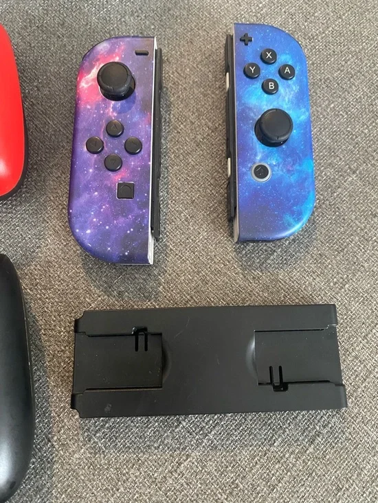 Nintendo Switch Joy-Con Bundle + Grips & Accessories (Untested) - Picture 4 of 5